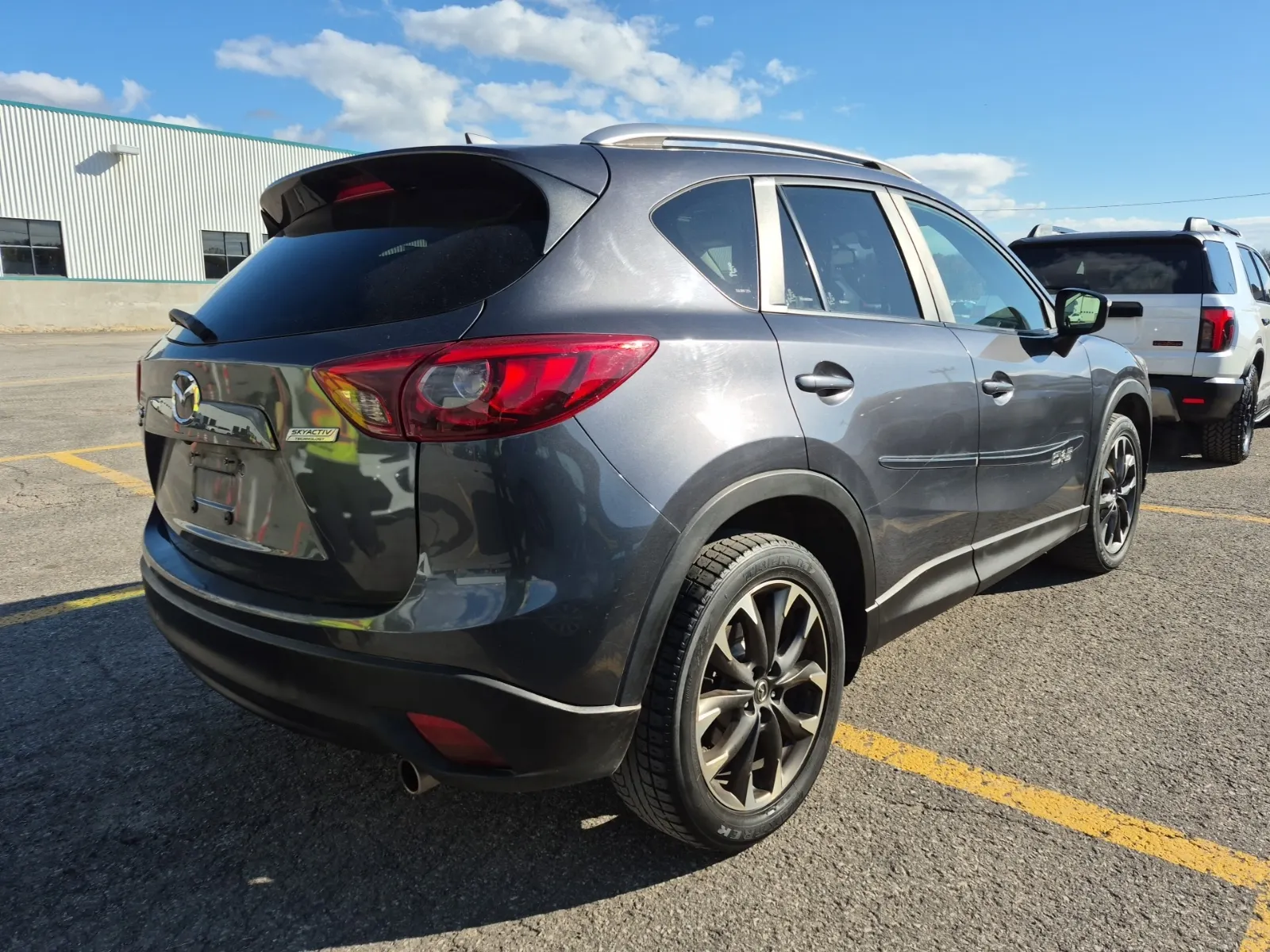 Passenger Rear 3/4 Photo
