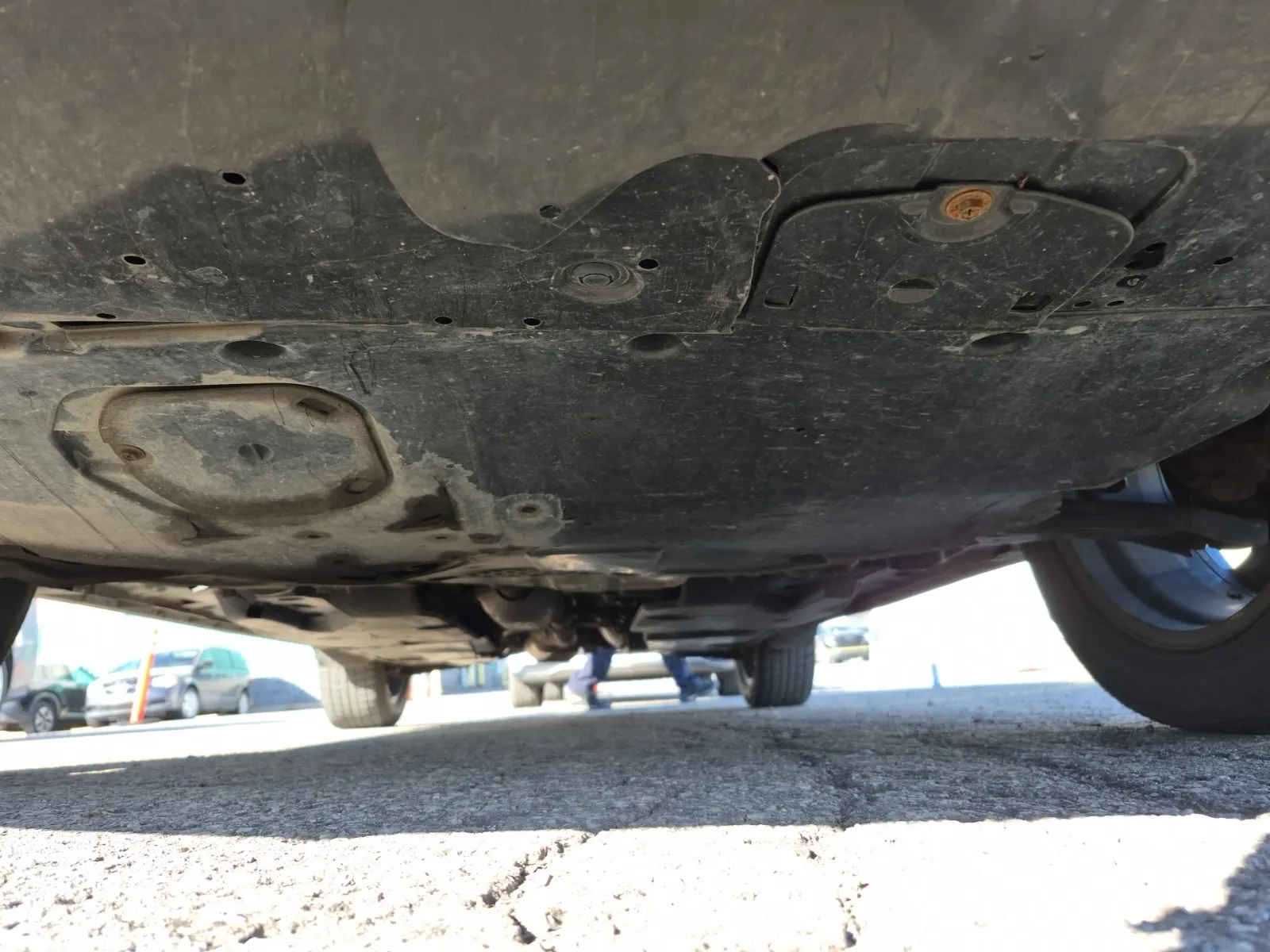 Undercarriage - Front Photo