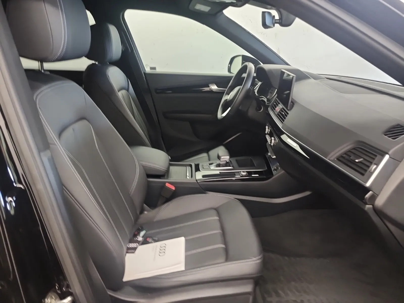 Right Side Interior Photo