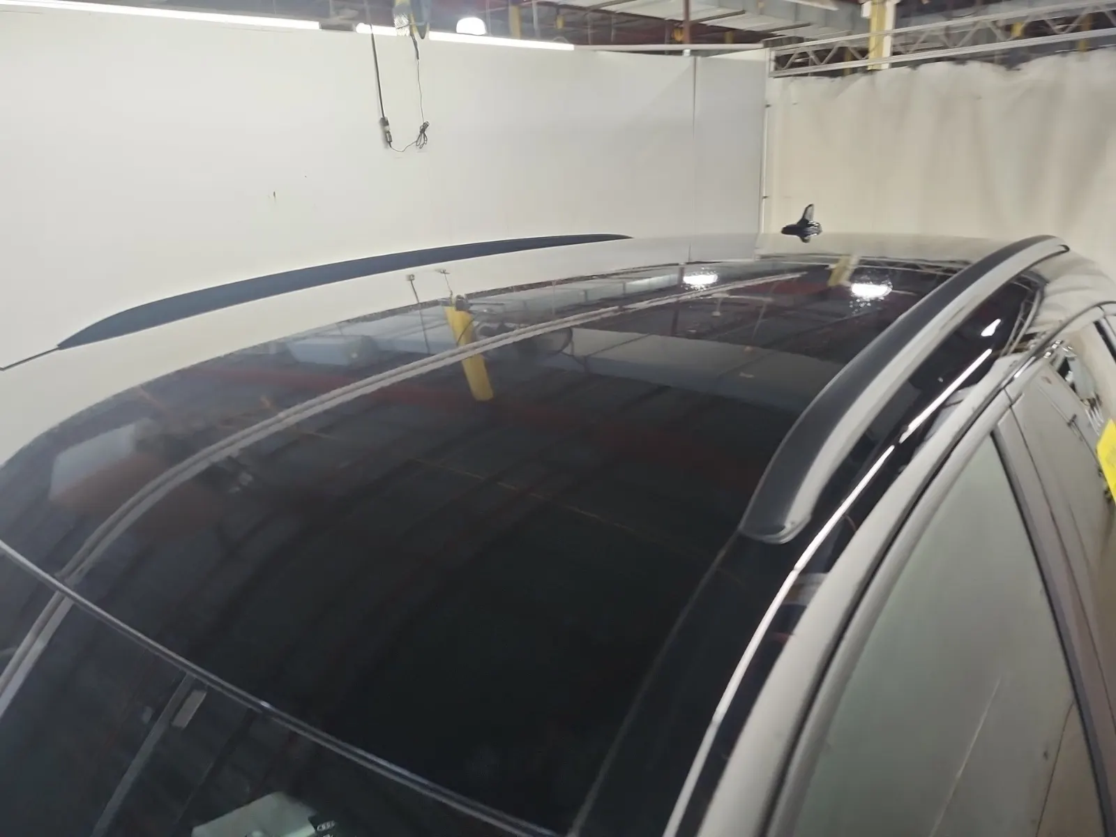 Exterior Roof Photo