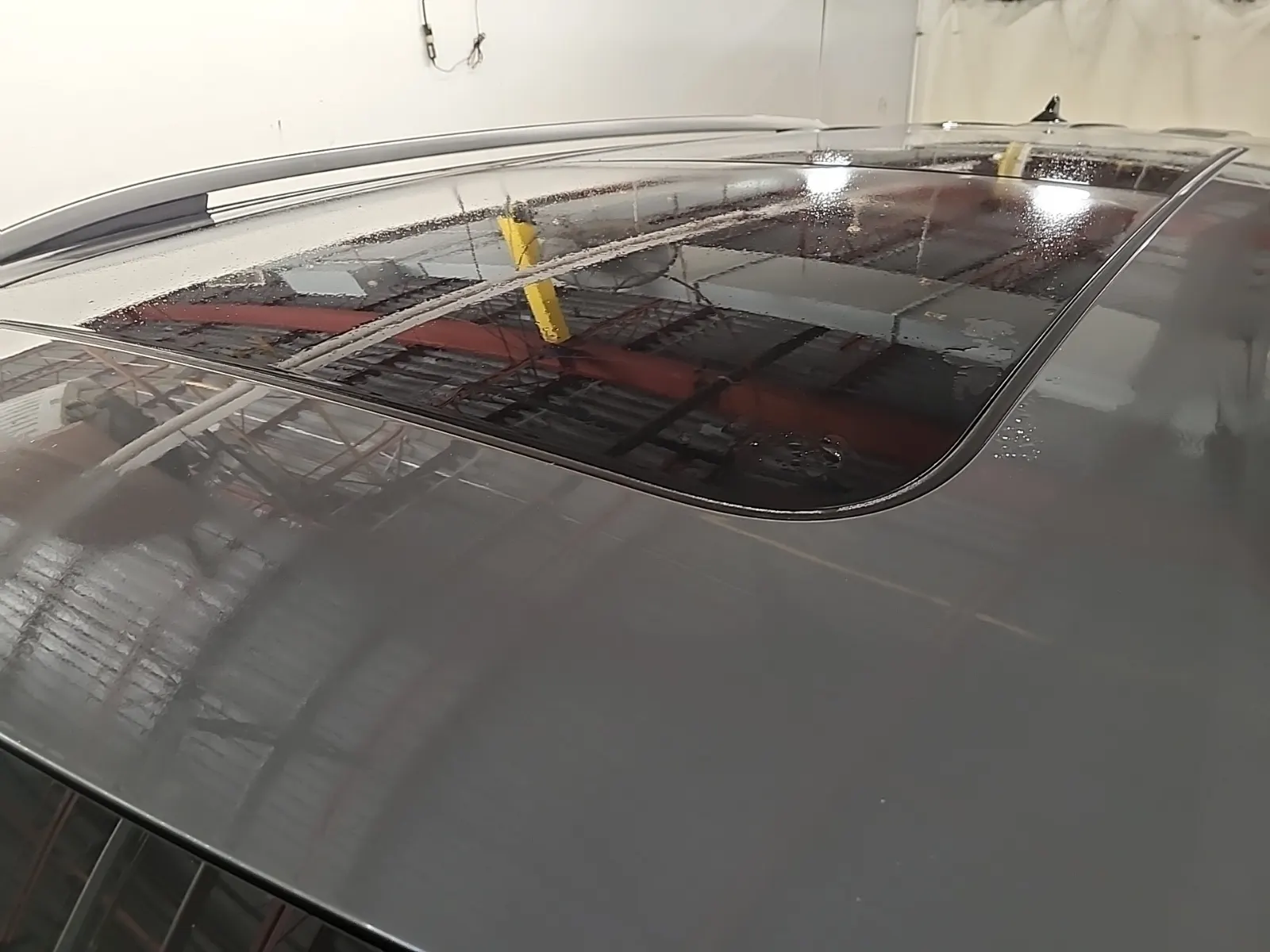 Exterior Roof Photo