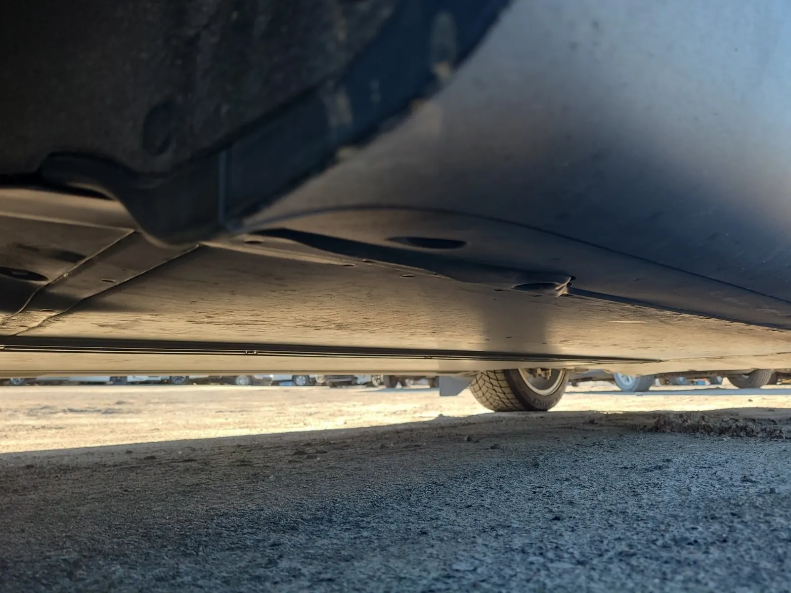 Undercarriage - Passenger Photo