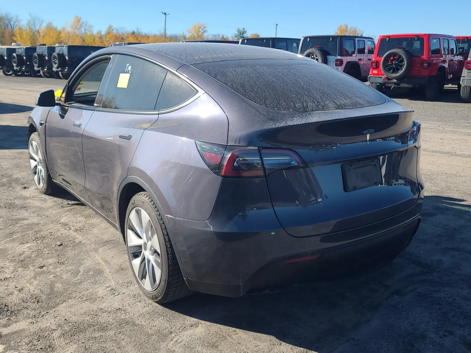 Driver Rear 3/4 Photo