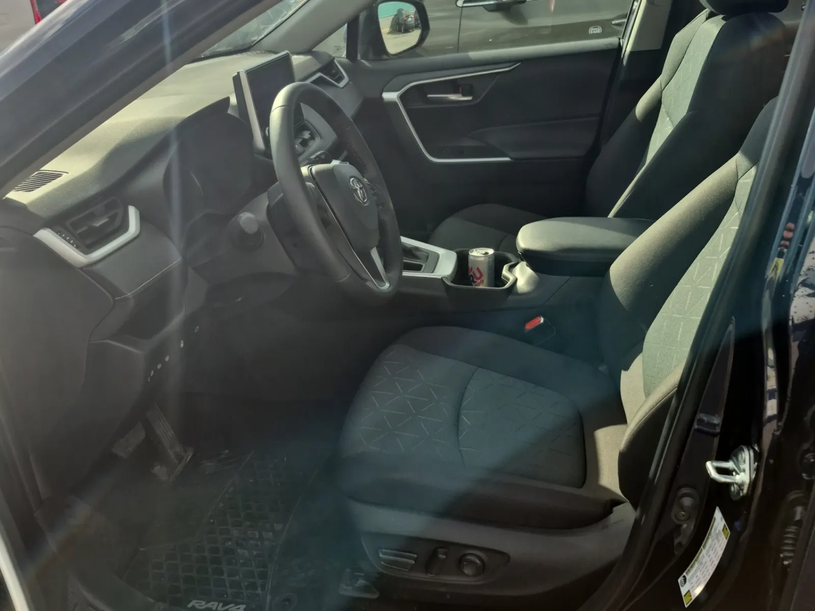 Front Interior Photo