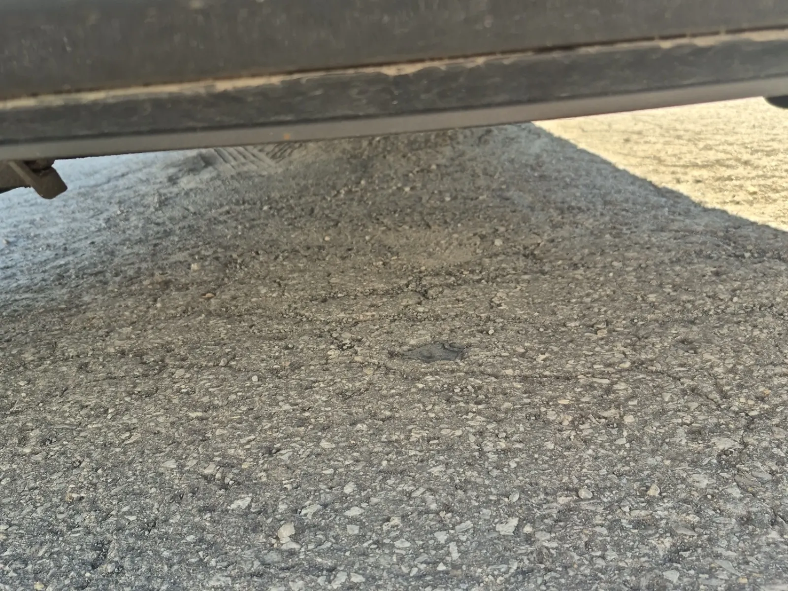 Undercarriage - Rear Photo