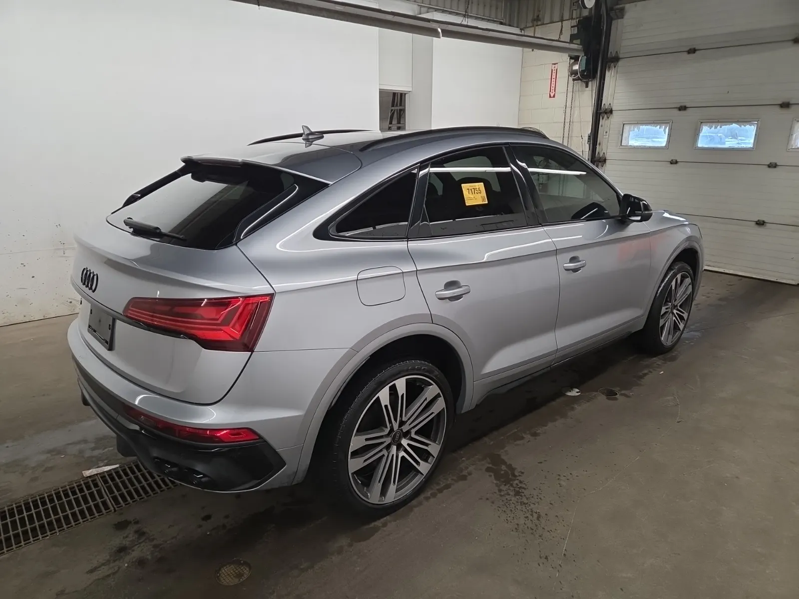 Passenger Rear 3/4 Photo