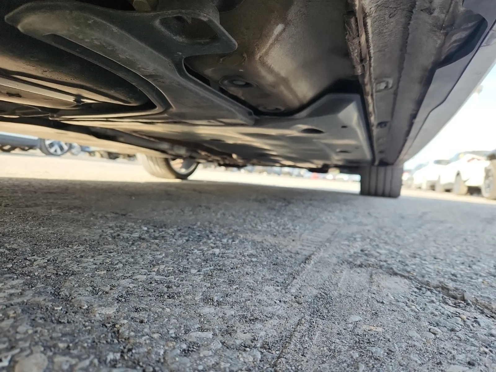 Undercarriage - Passenger Photo