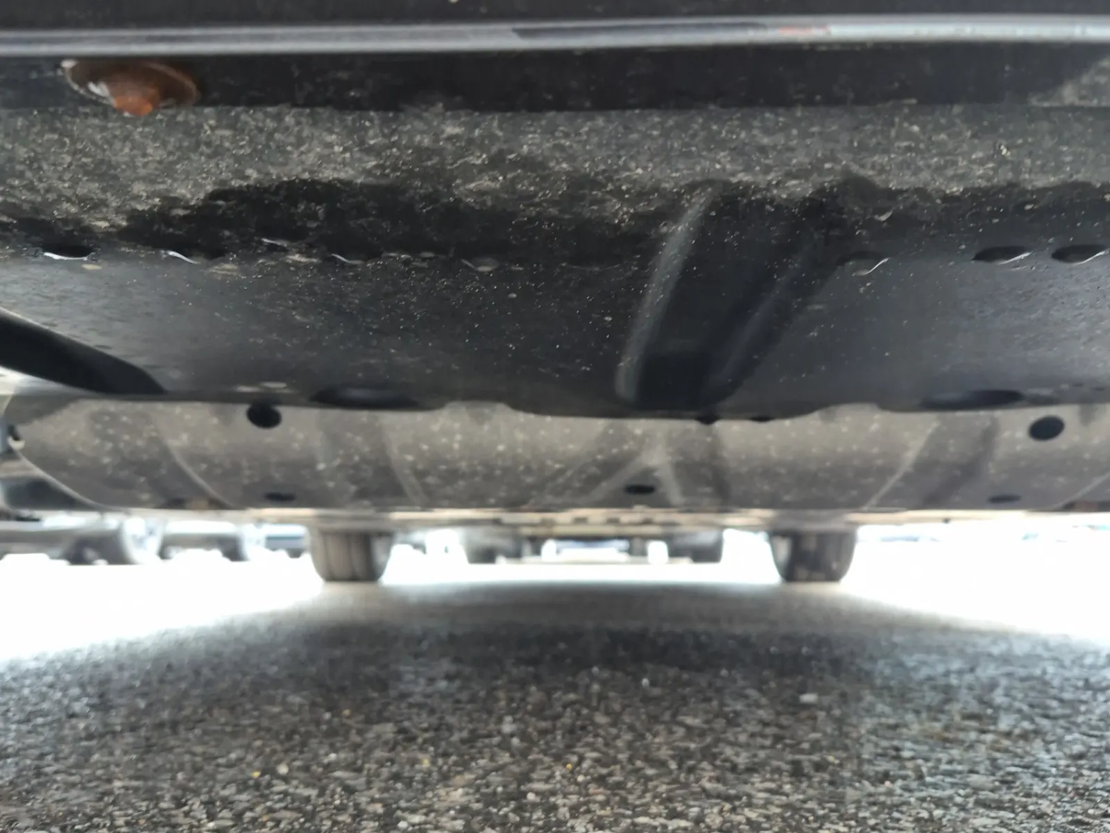 Undercarriage - Front Photo