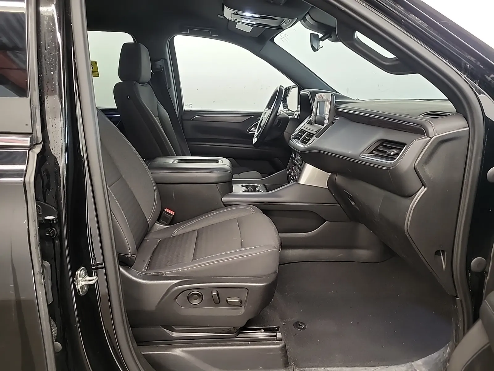 Right Side Interior Photo