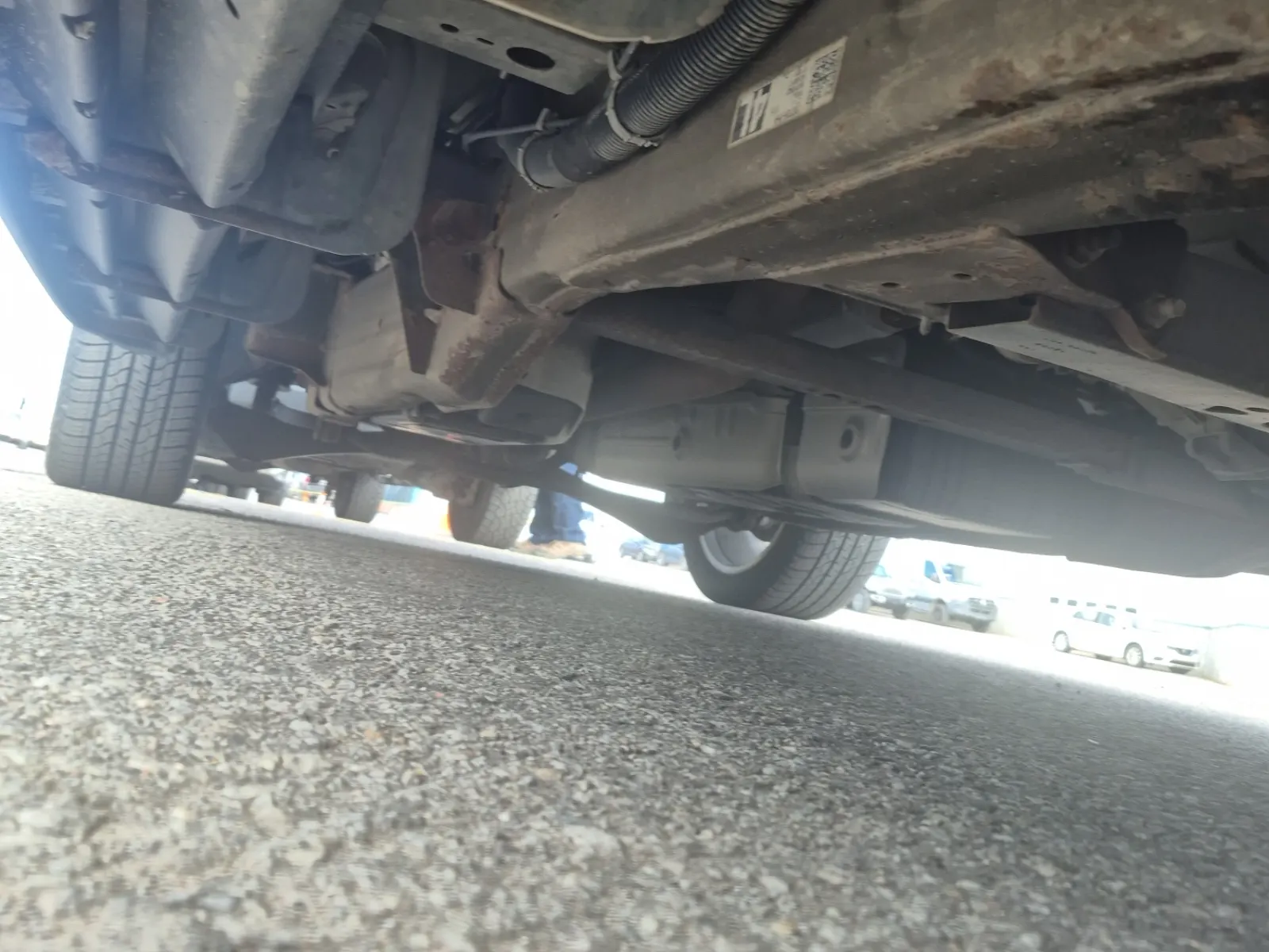 Undercarriage - Passenger Photo