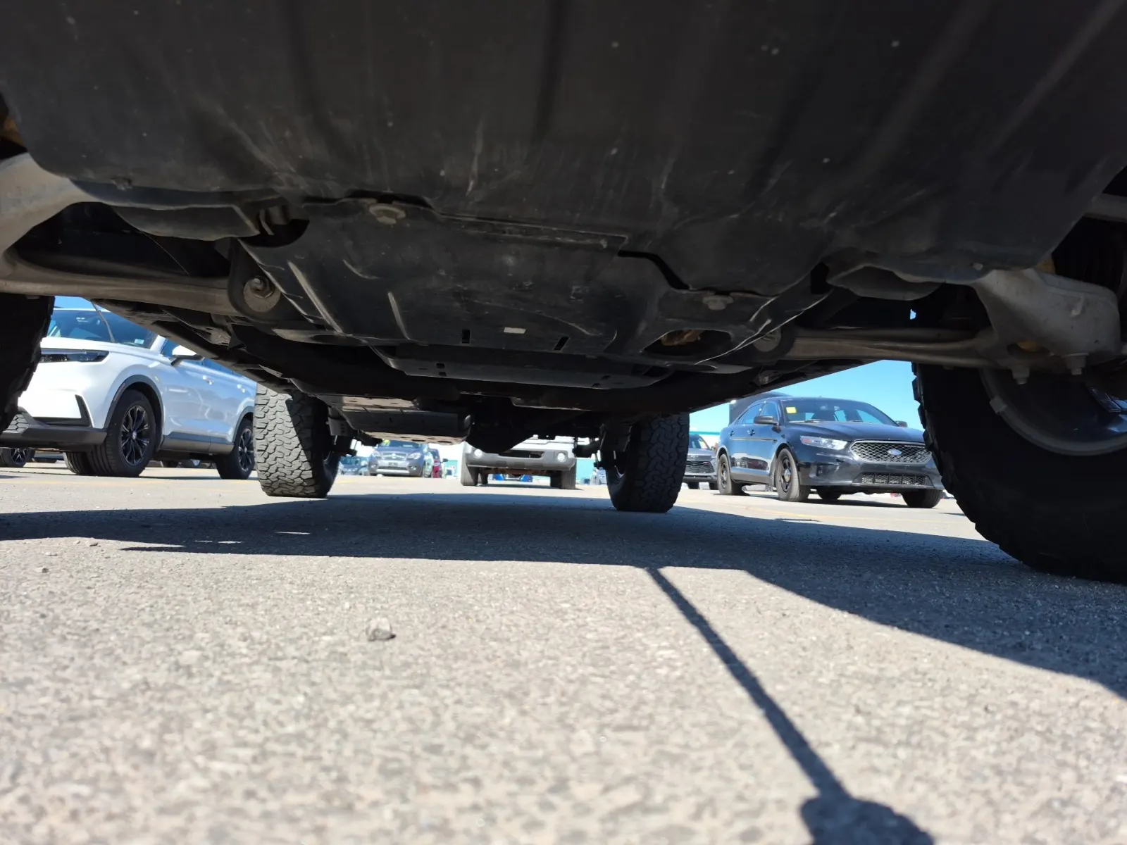 Undercarriage - Front Photo