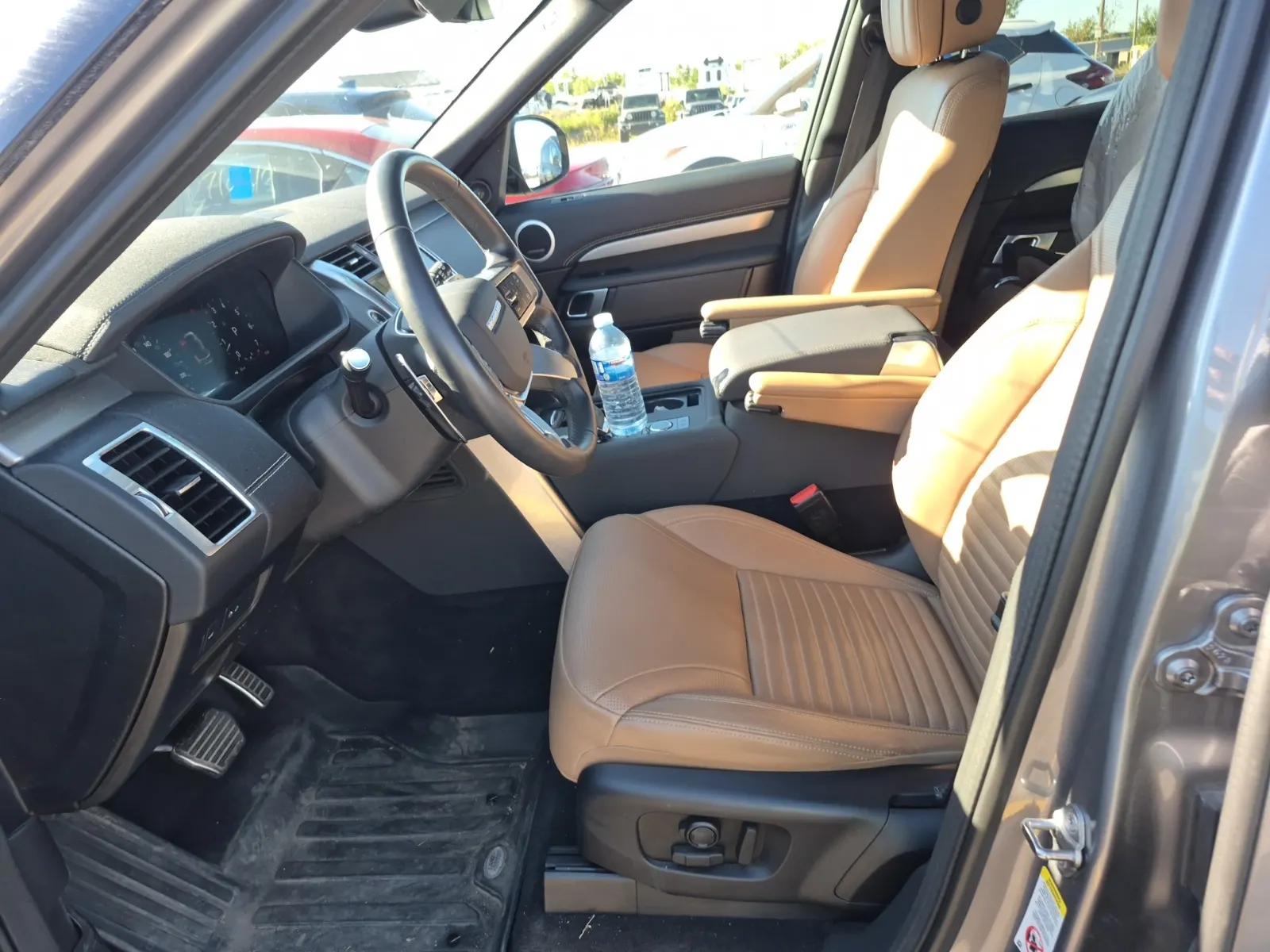 Front Interior Photo