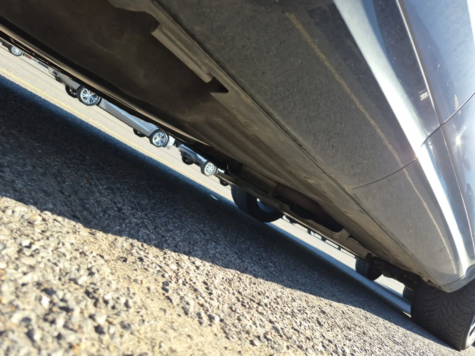 Undercarriage - Passenger Photo