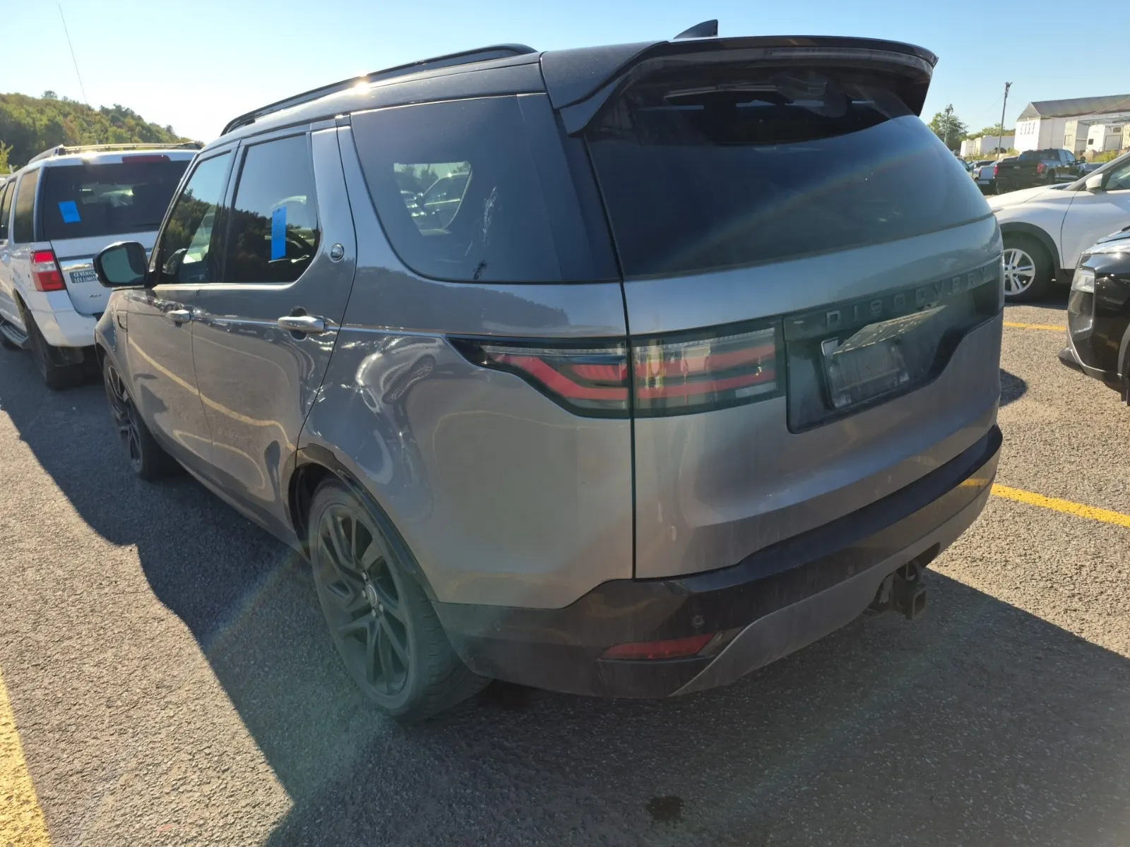 Driver Rear 3/4 Photo