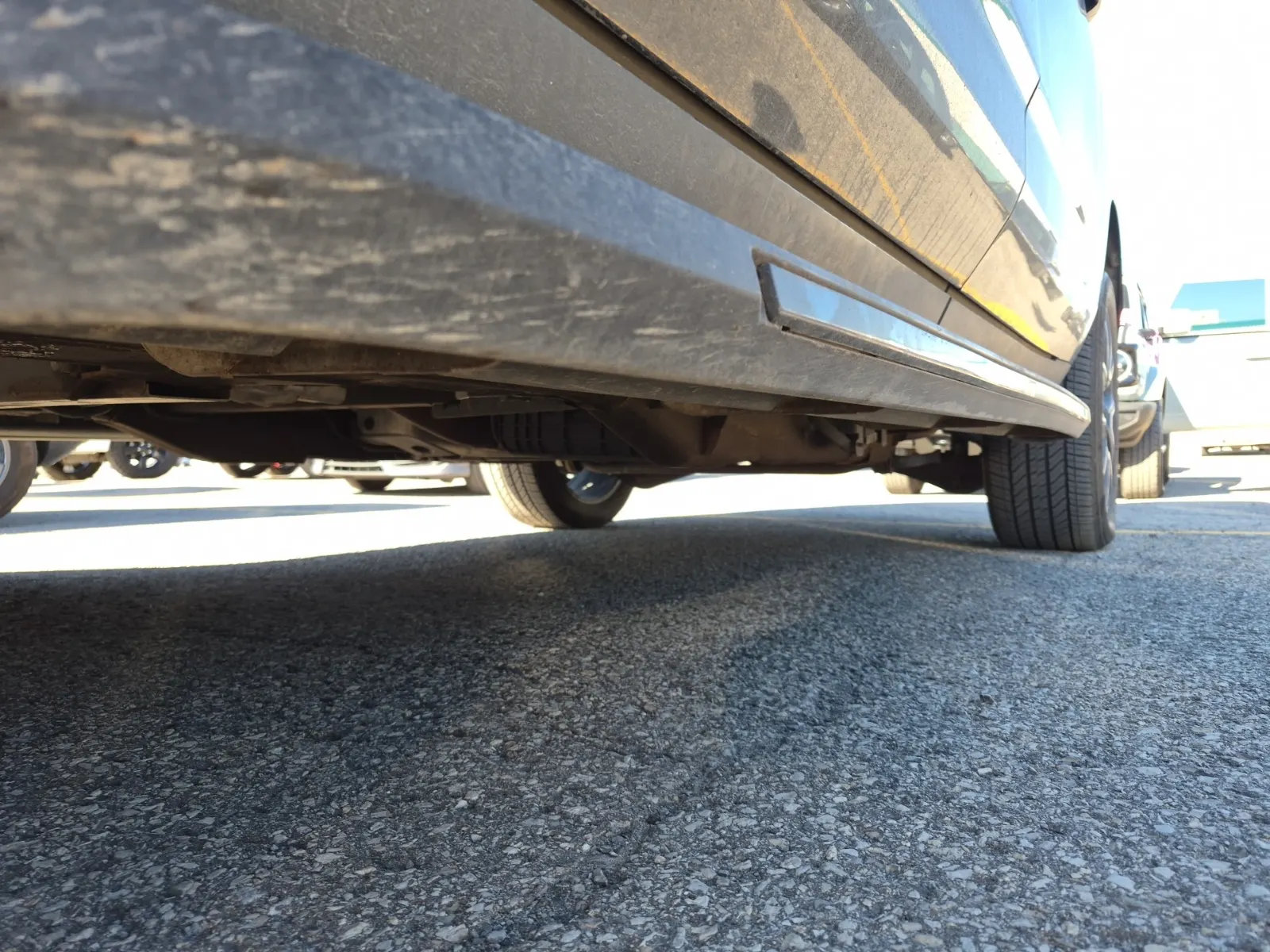 Undercarriage - Driver Photo
