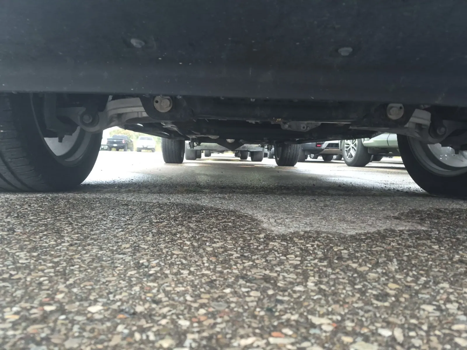 Undercarriage - Front Photo