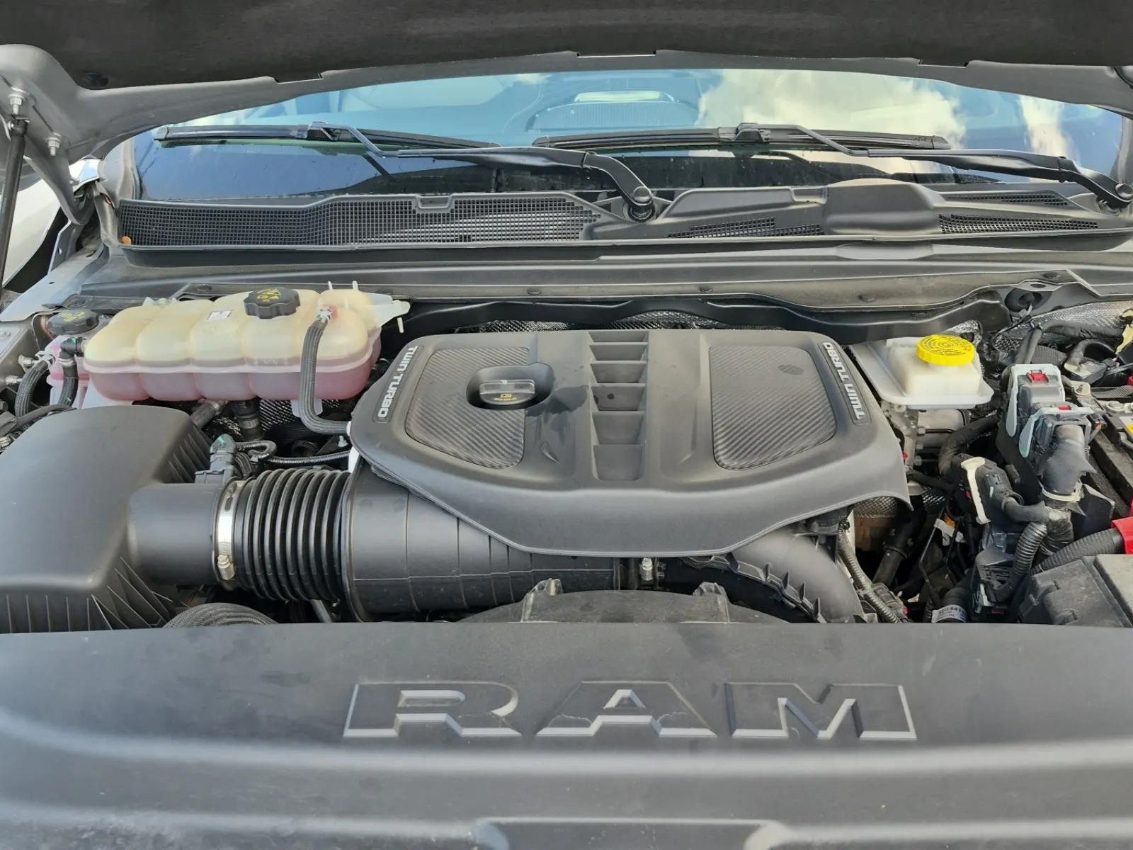 Engine Photo