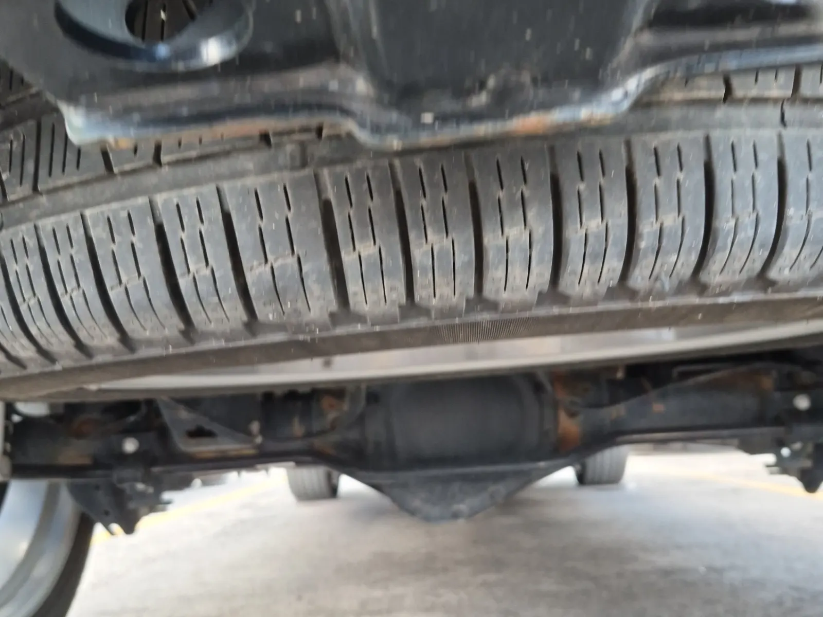 Spare Tire & Wheel Photo
