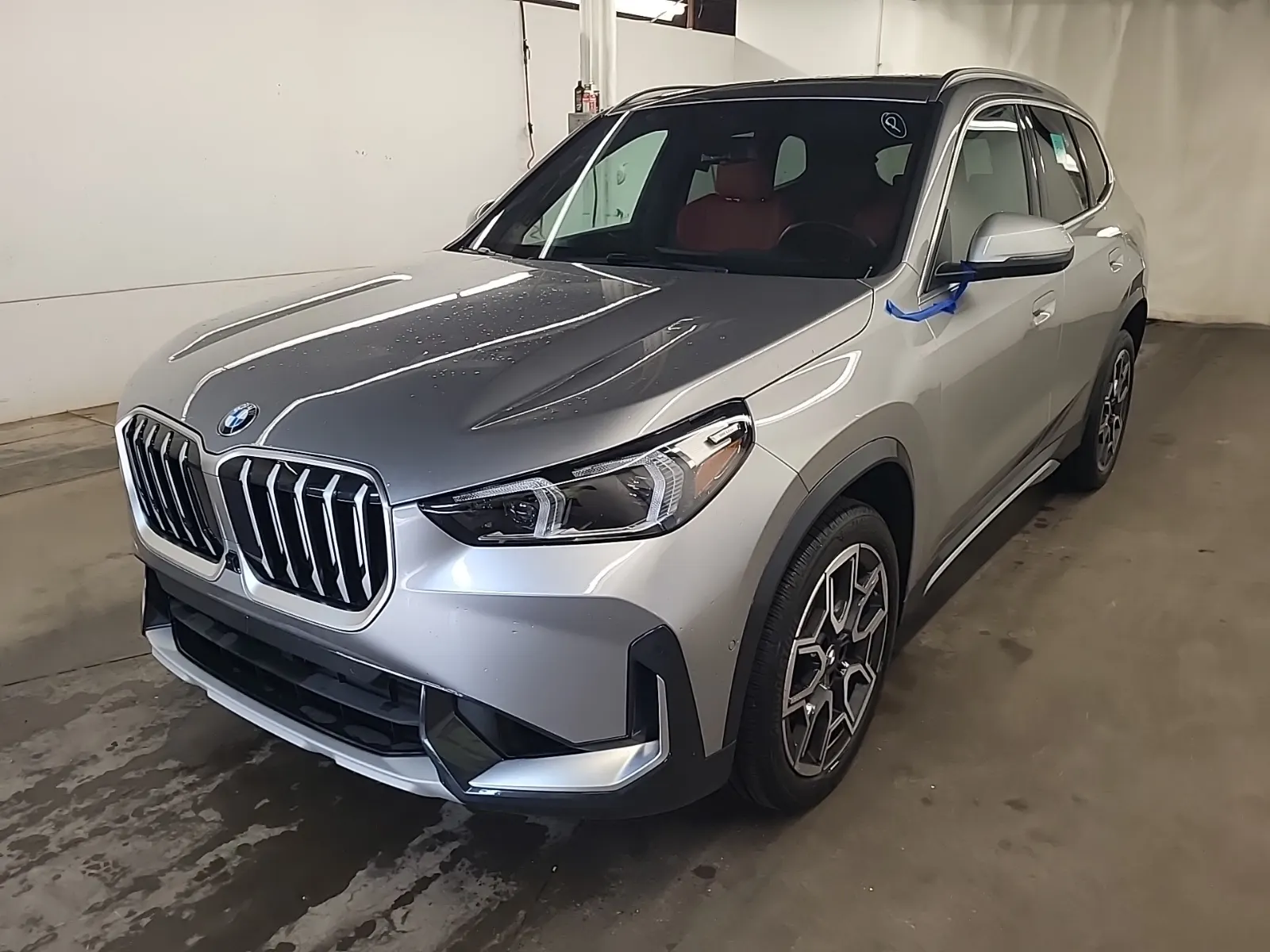 2025 BMW X1