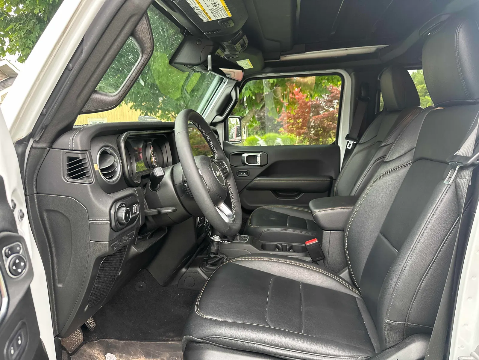 Interior driver side