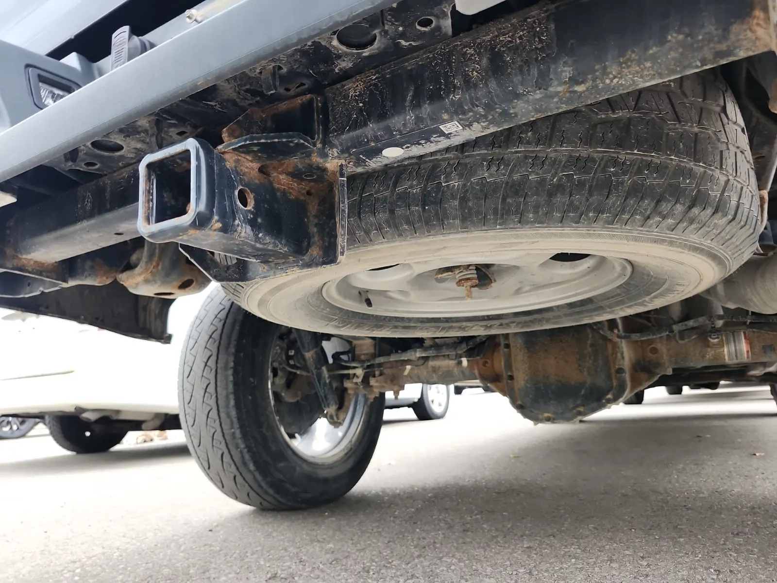 Spare Tire & Wheel Photo