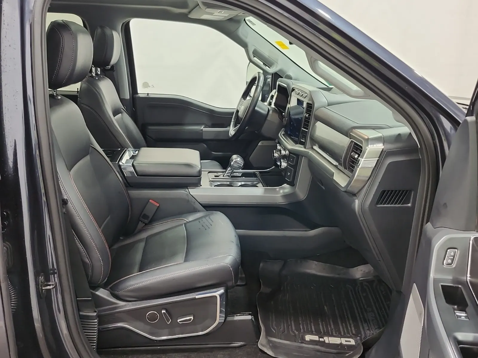 Right Side Interior Photo