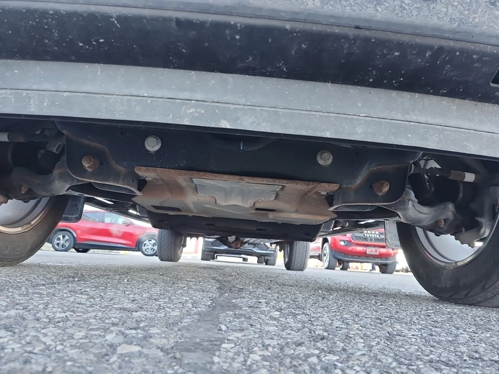 Undercarriage - Front Photo