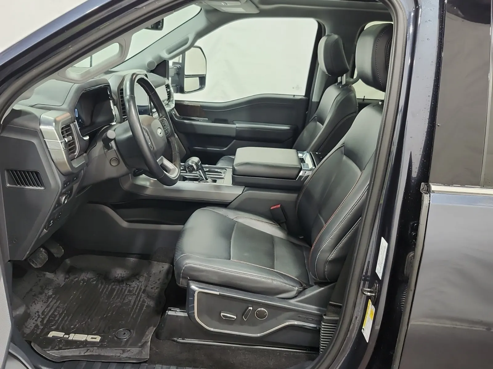 Front Interior Photo