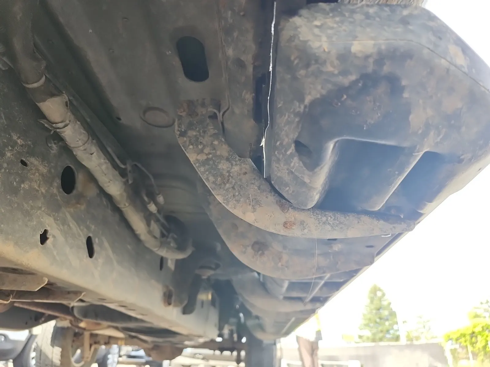 Undercarriage - Driver Photo