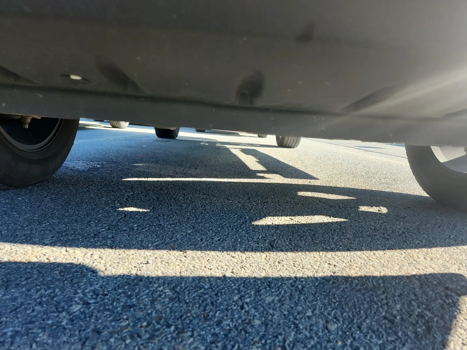 Undercarriage - Front Photo