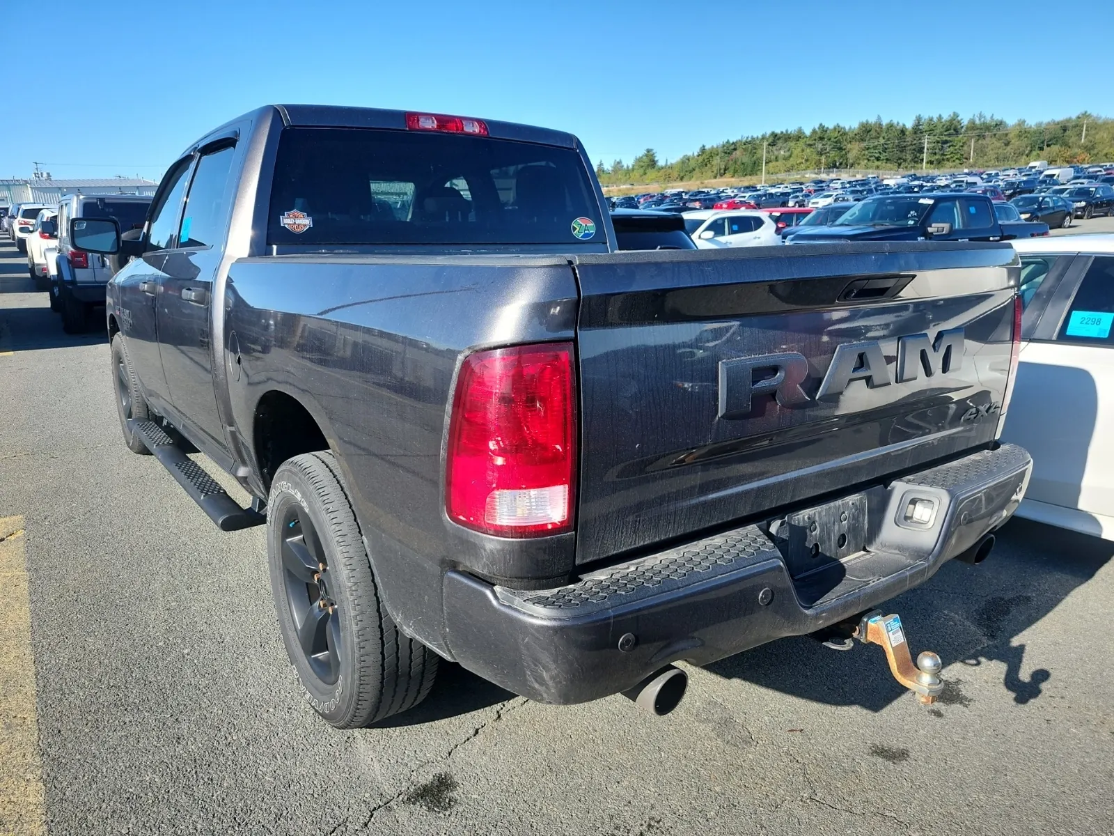 Driver Rear 3/4 Photo