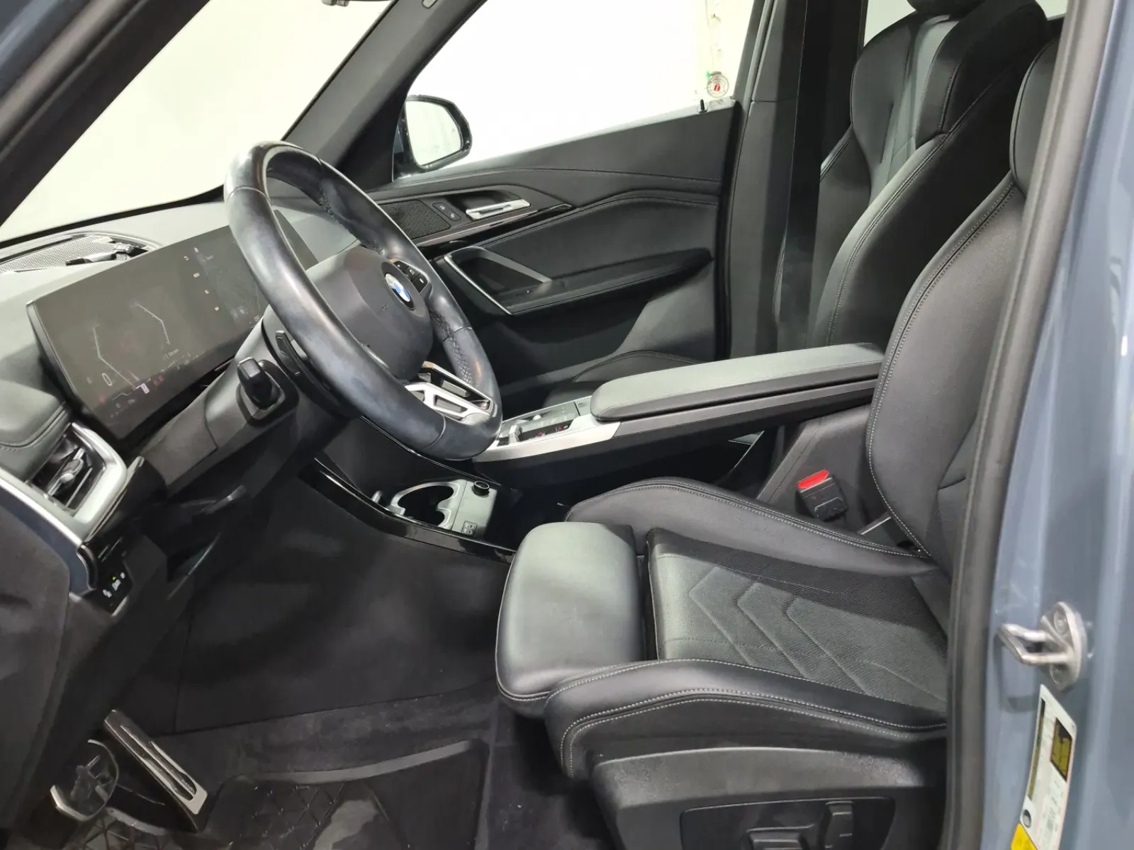Front Interior Photo