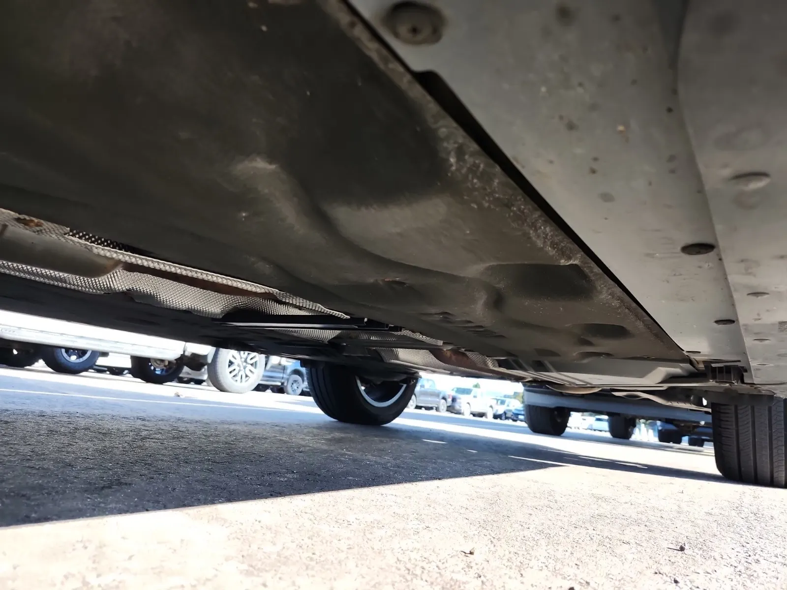 Undercarriage - Driver Photo