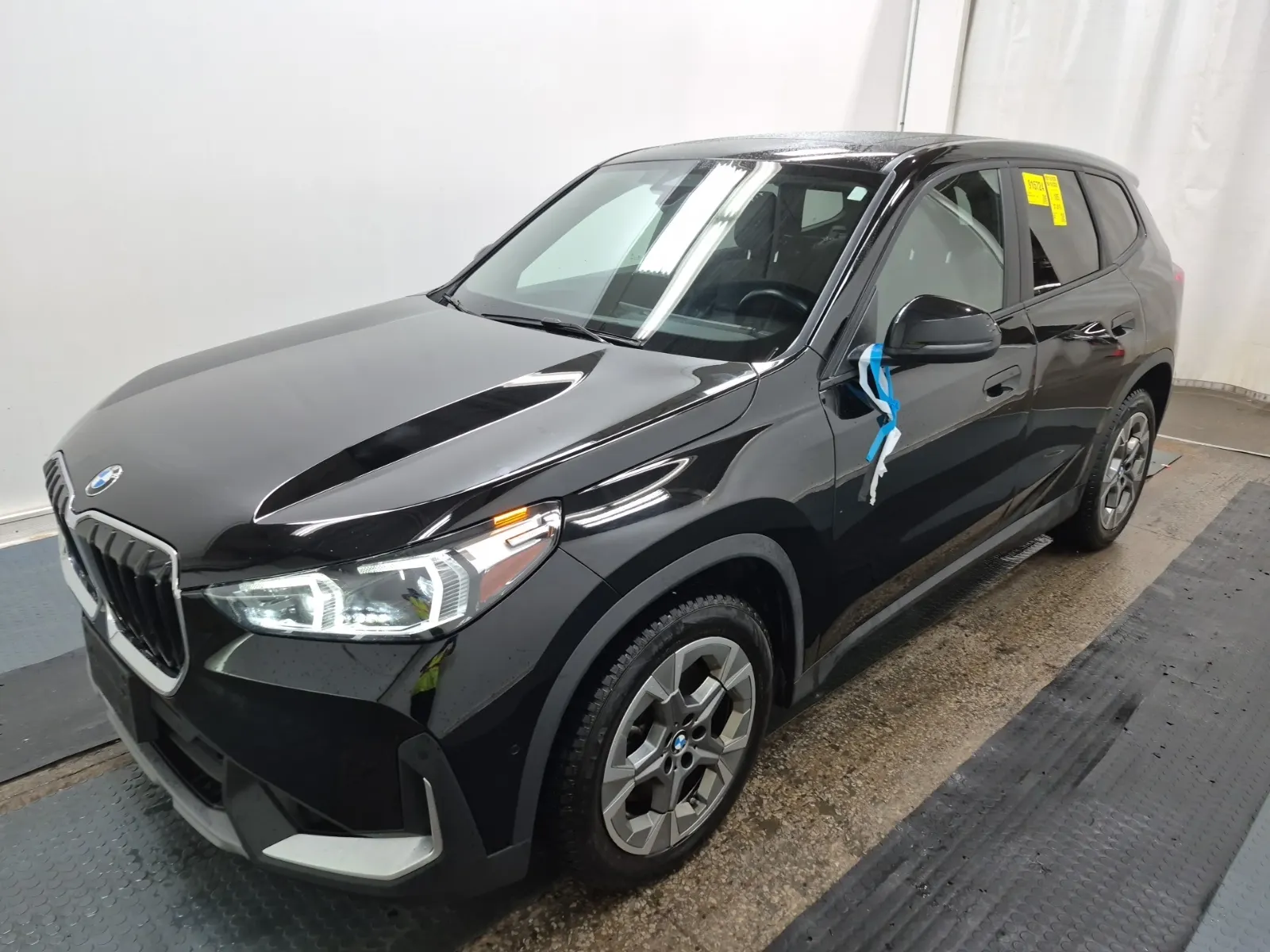 2025 BMW X1