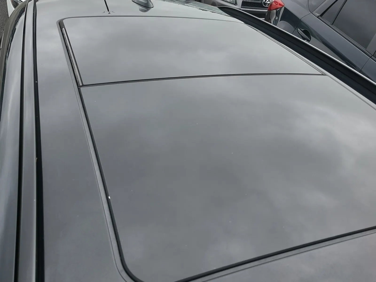 Exterior Roof Photo
