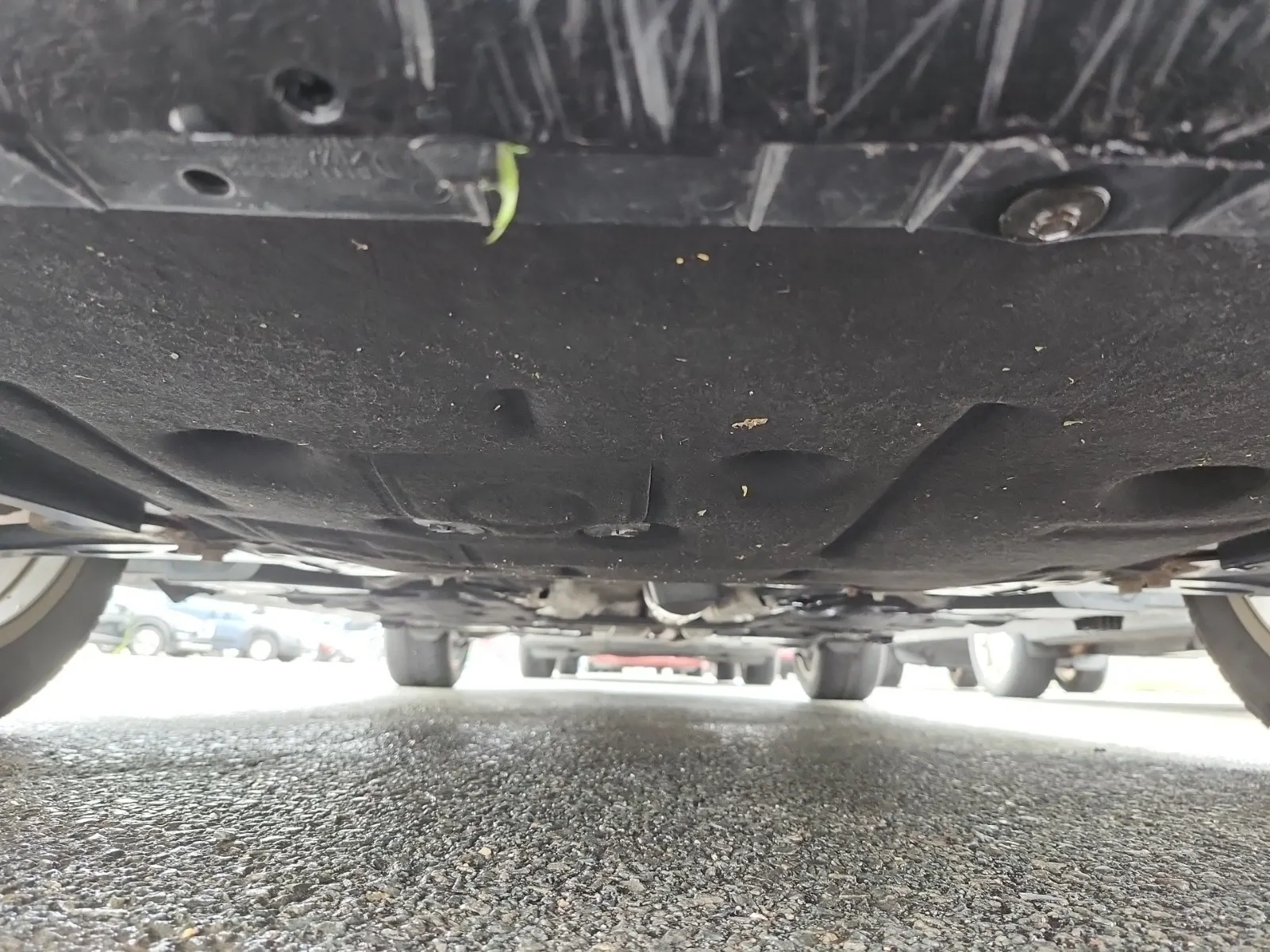 Undercarriage - Front Photo