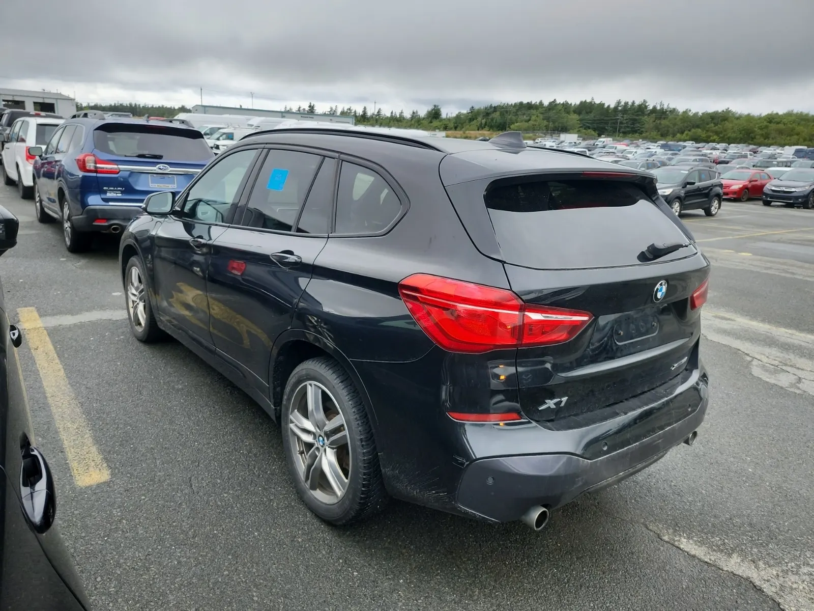 Driver Rear 3/4 Photo