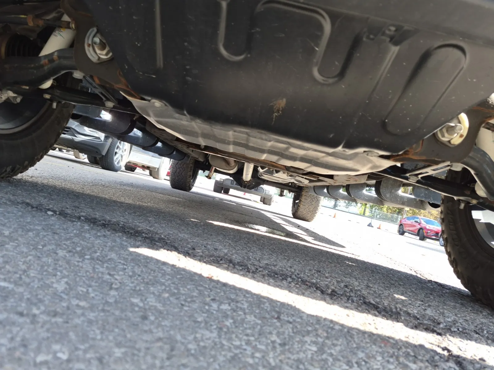 Undercarriage - Front Photo