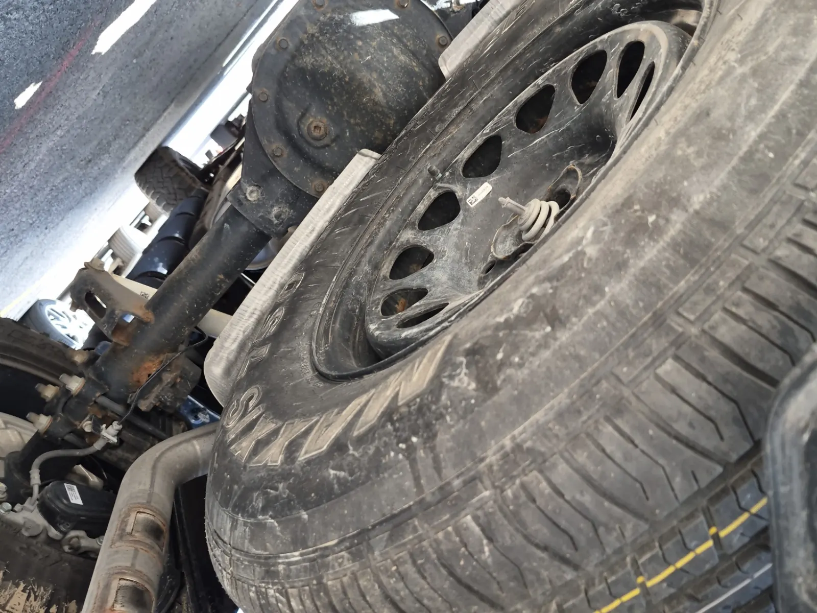 Spare Tire & Wheel Photo