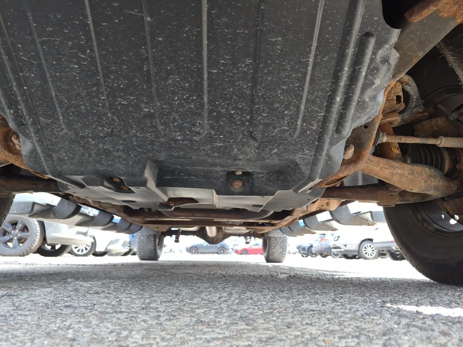 Undercarriage - Front Photo