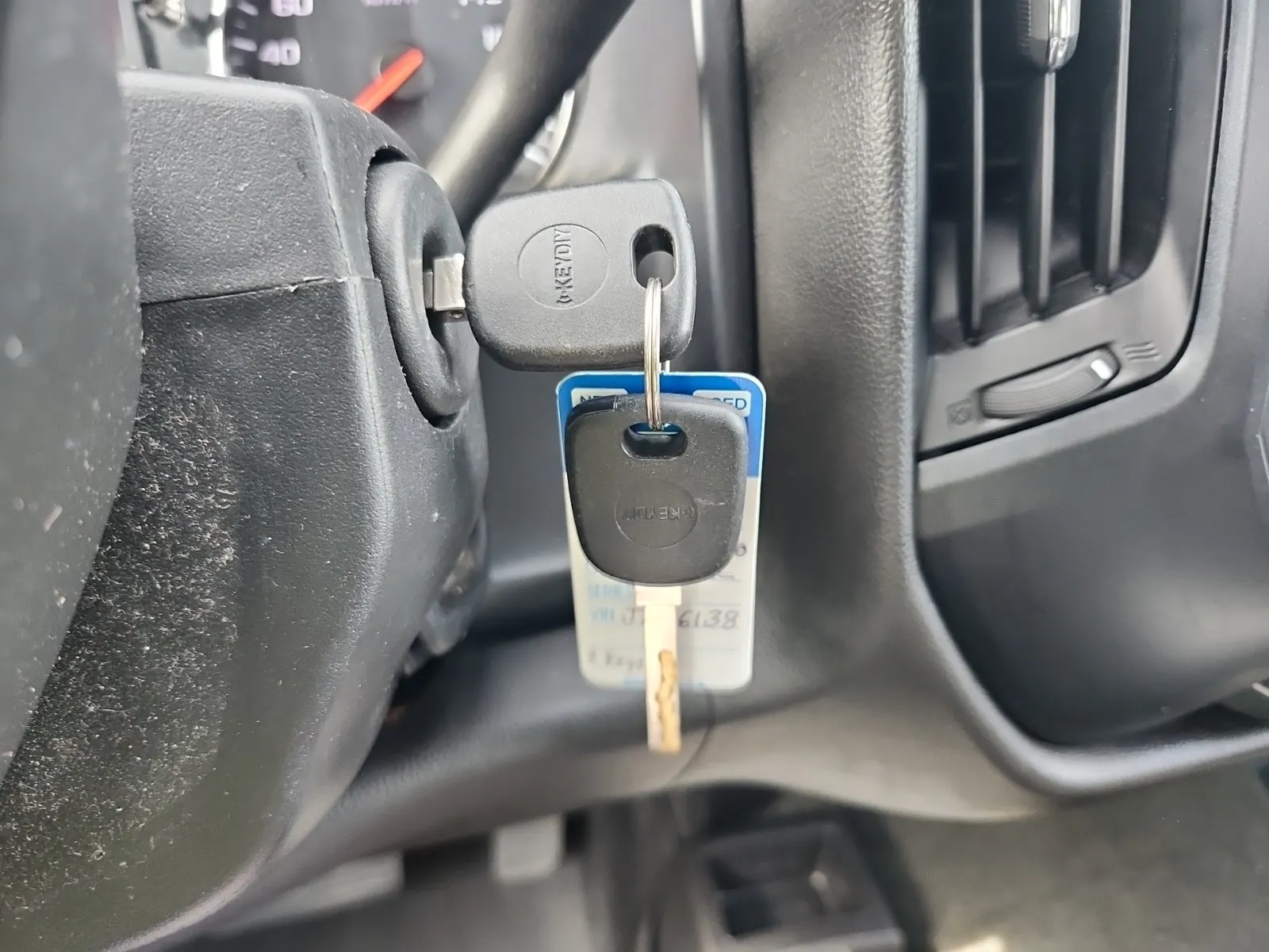 Keys/Fobs/Manual Photo