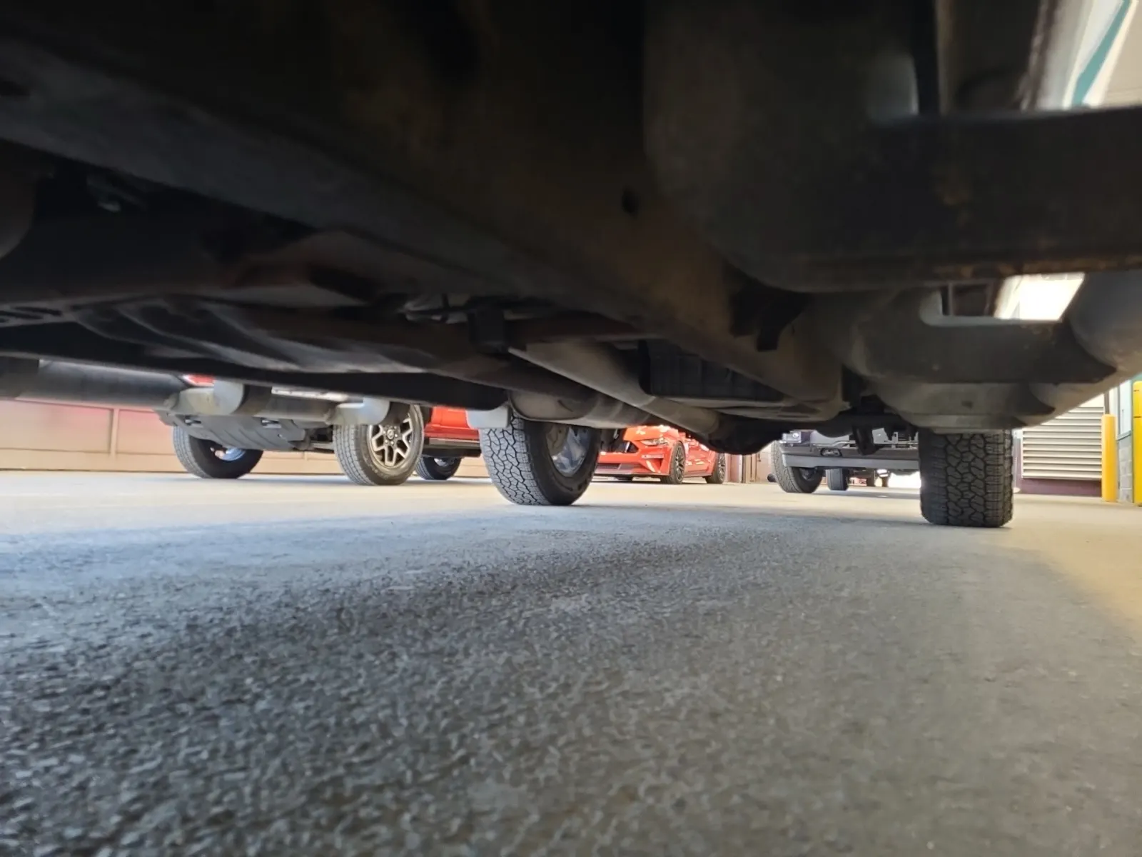 Undercarriage - Driver Photo