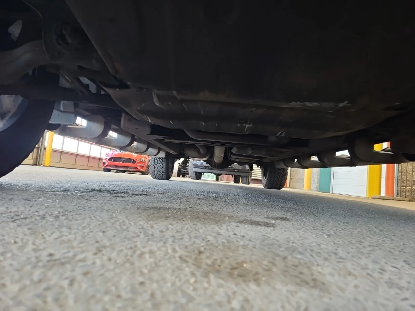 Undercarriage - Front Photo