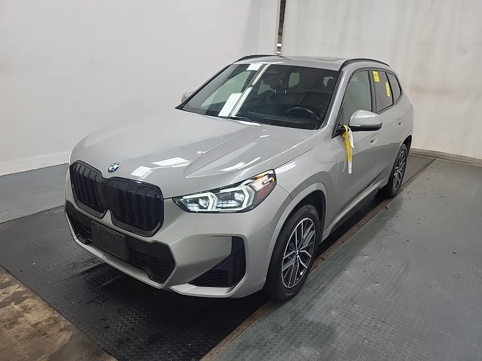 2023 BMW X1