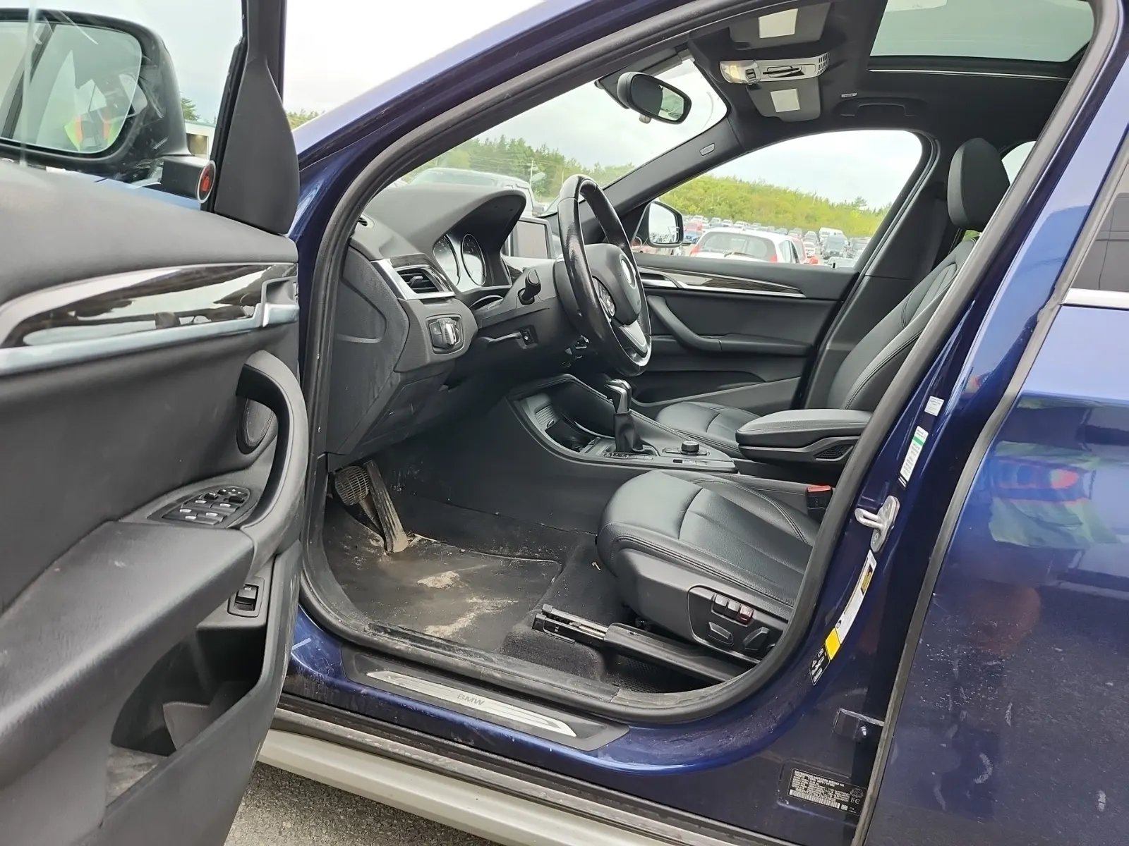 Front Interior Photo