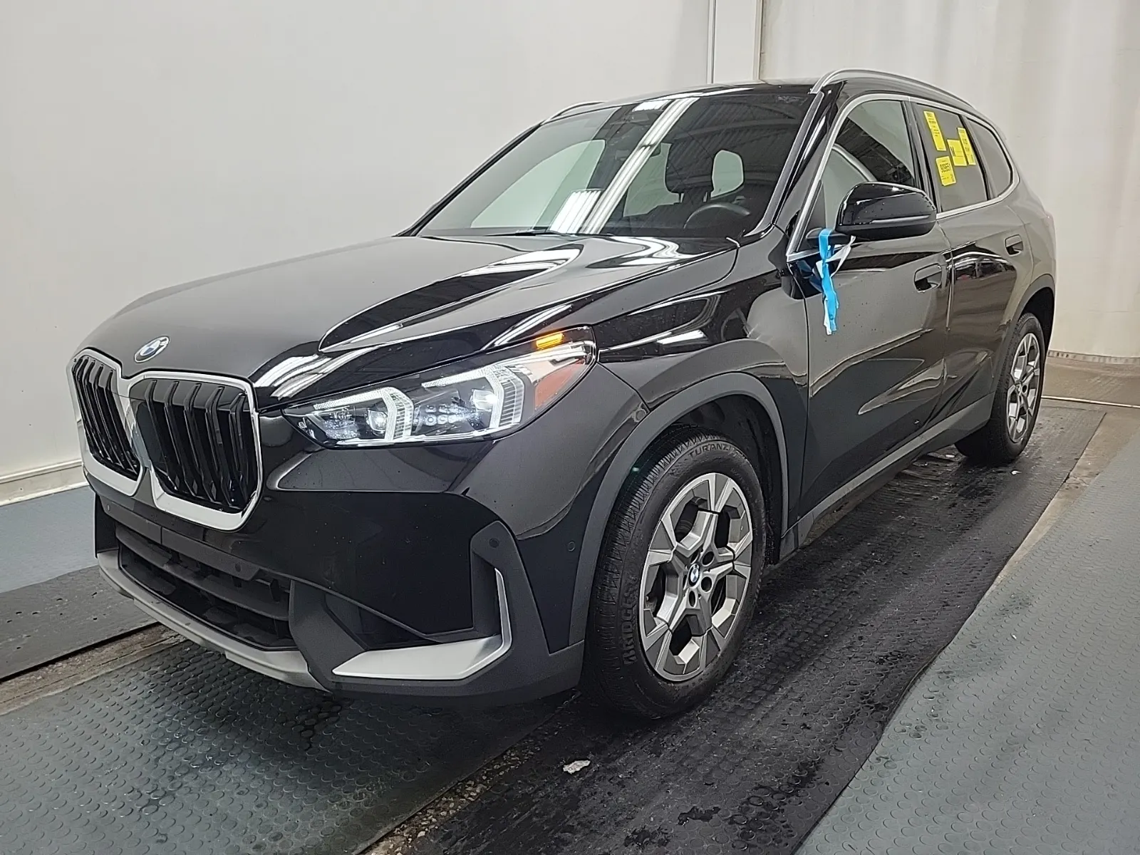 2023 BMW X1