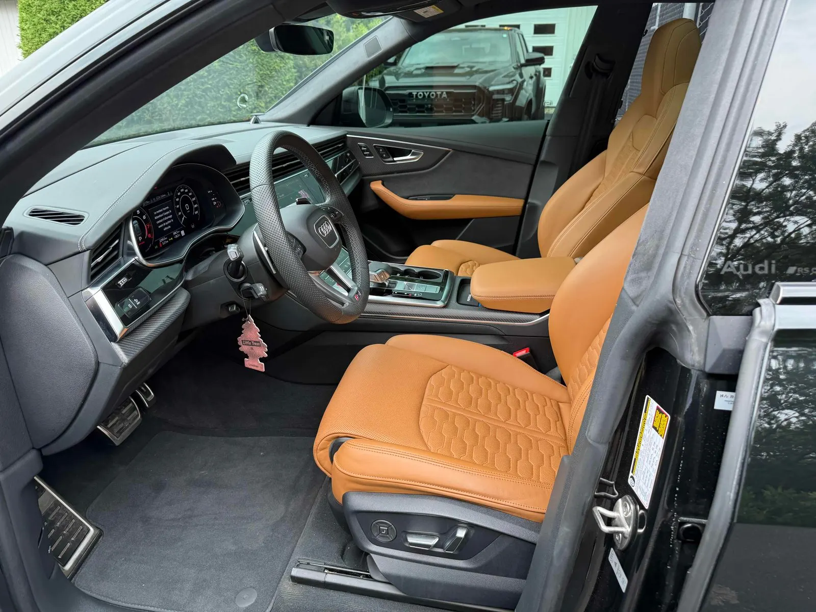 Interior driver side