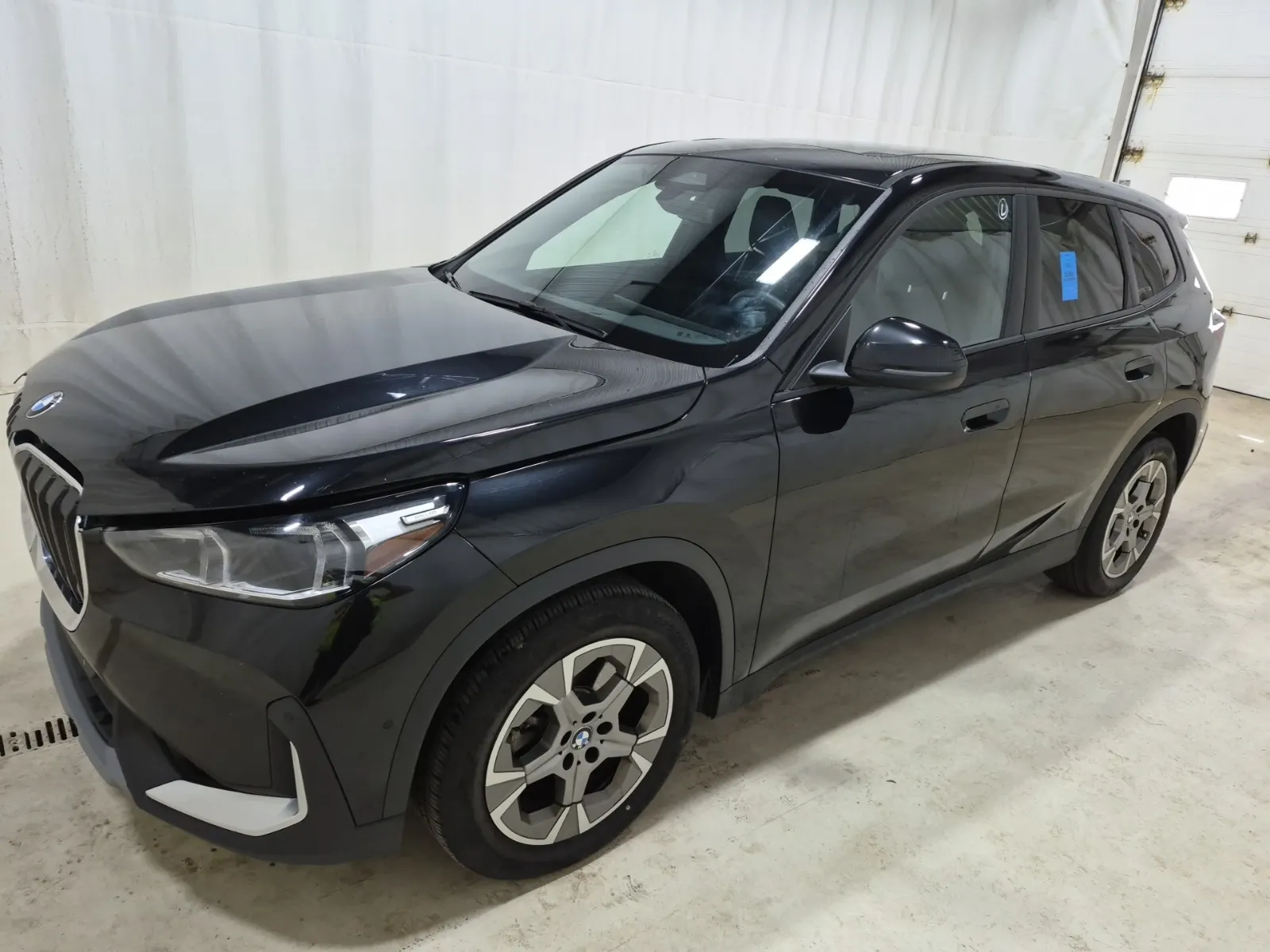 2023 BMW X1