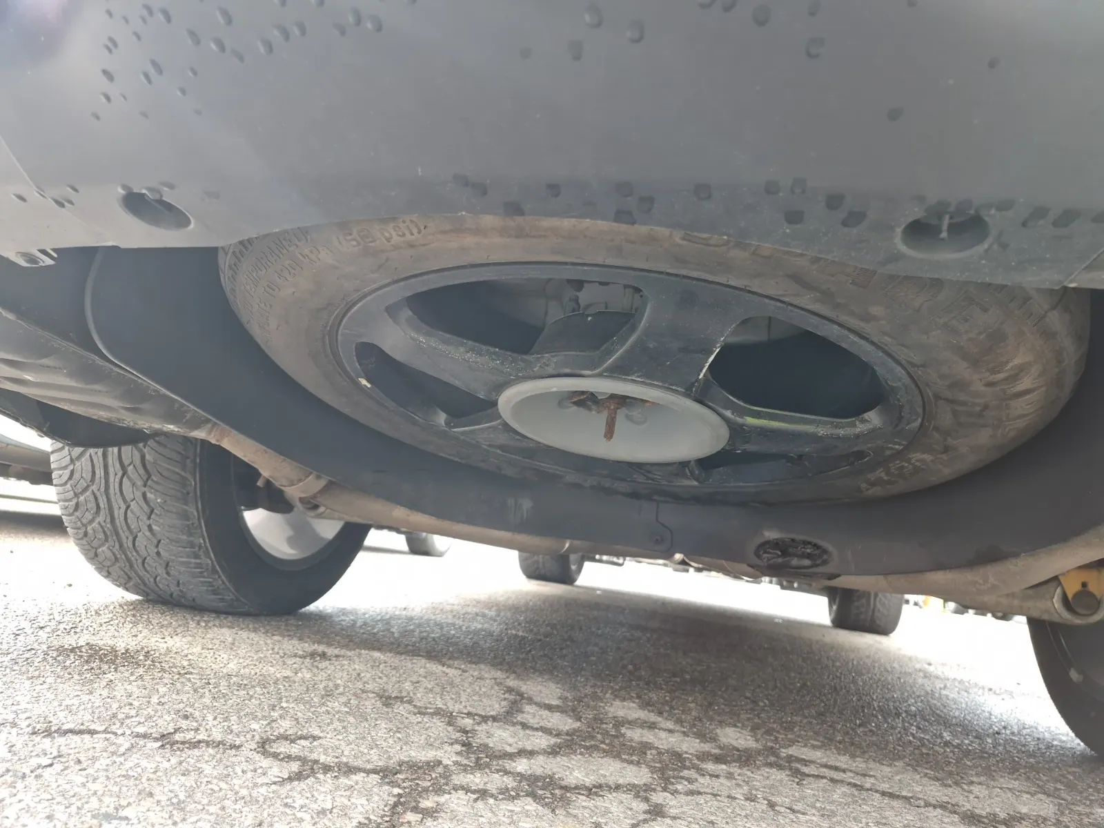 Spare Tire & Wheel Photo