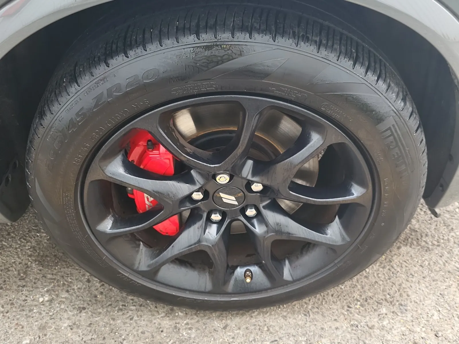 Right Front Wheel/Tire Photo